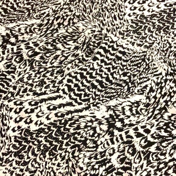 Essentials by Milano Black and White Dress Size Medium - Picture 5 of 9